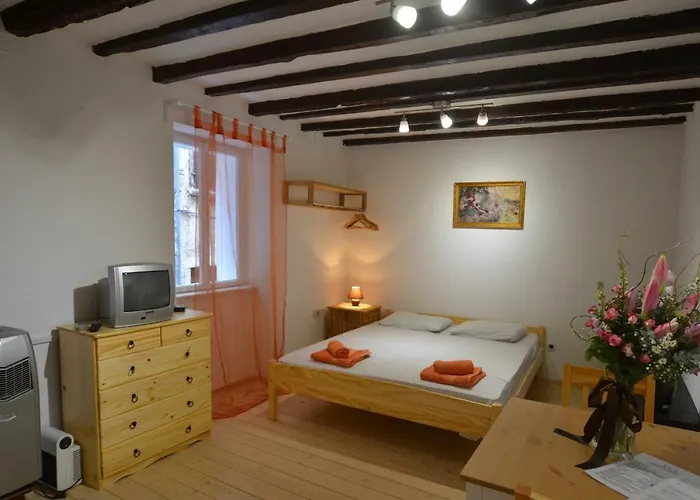 Apartman 18